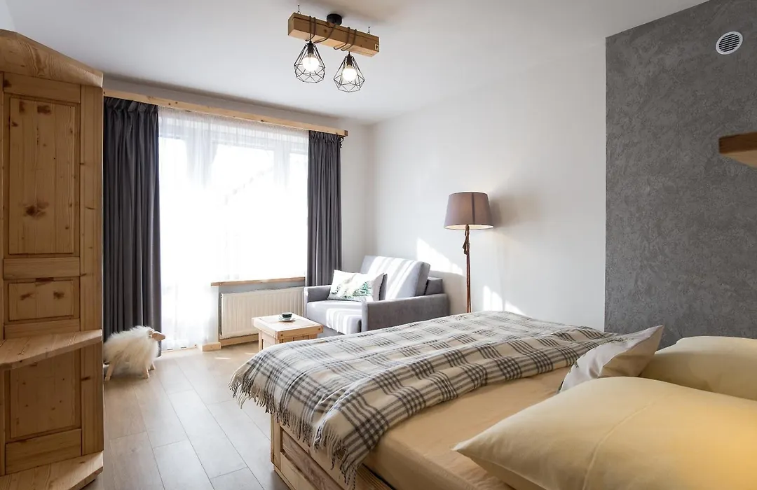 Apartamenty I Pokoje Bacowka Centrum-1